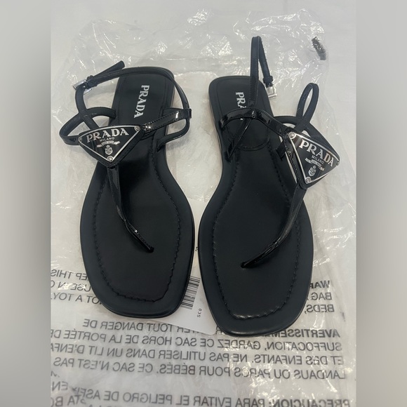 PRADA Black Patent Leather Logo Thong Sandal - Picture 3 of 5